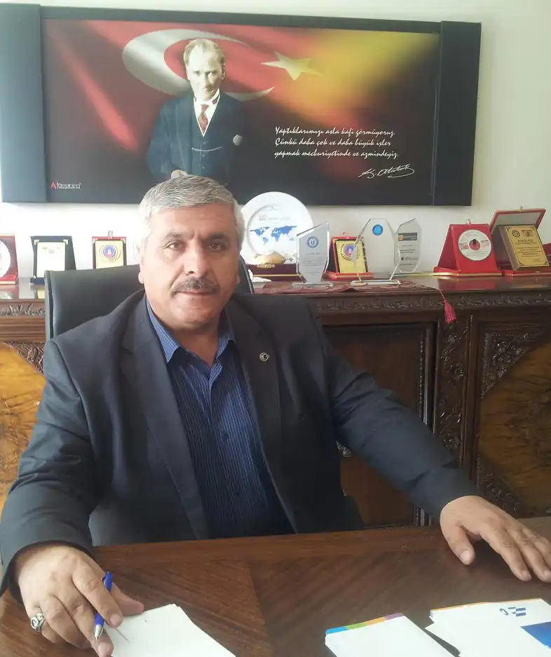 GENÇLİĞİN GELECEĞİ İÇİN ALINTERİ DÖKENLER, KENDİ GELECEKLERİNDEN ENDİŞELİ!